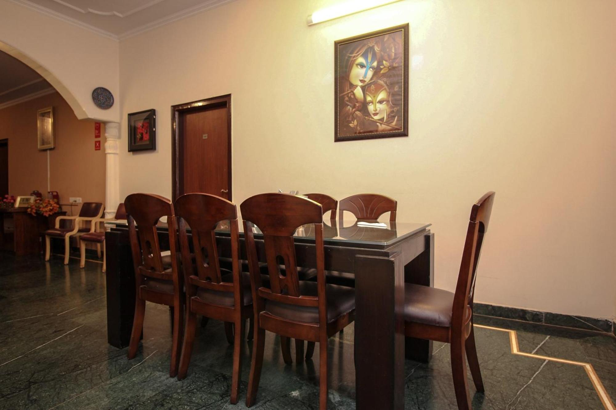 Super Hotel O Jaipur Stays מראה חיצוני תמונה